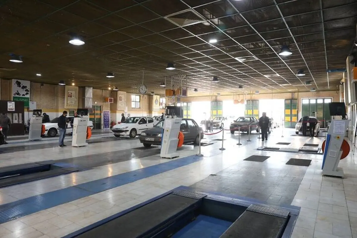 مراجعه بیش از ۱۰۰ هزار خودرو به مراکز معاینه فنی تهران در فروردین