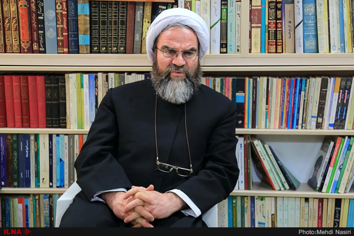 طرح ستاد امر به معروف و نهی از منکر خلاف وحدت و انسجام ملی است/ دشمن به دنبال همین تفرقهها و درگیریهای داخلی است