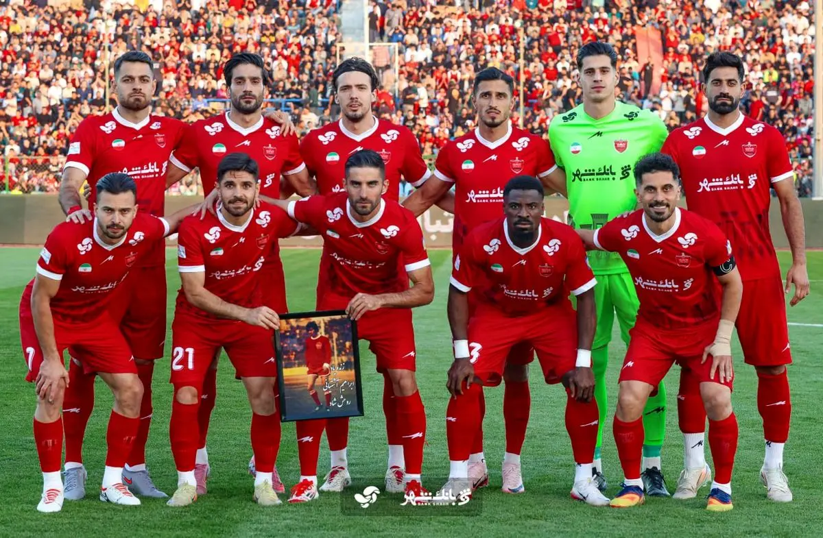 برتری یک نیمه‌ای پرسپولیس مقابل ذوب آهن با گل عمری