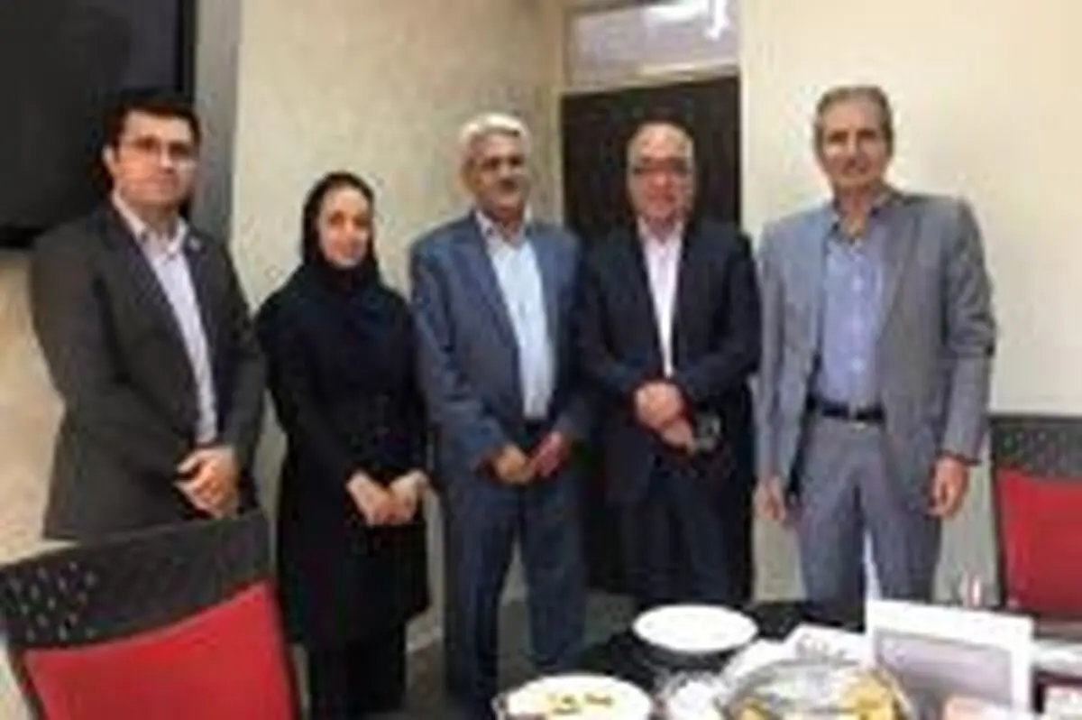 دیدار مدیر شعب استان کرمان بانک ایران زمین با رئیس دانشگاه علمی کاربردی 