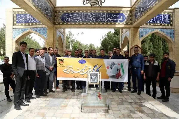 تجدید میثاق جامعه کارگری استان و ذوب‌آهن اصفهان با آرمان‌های شهدا