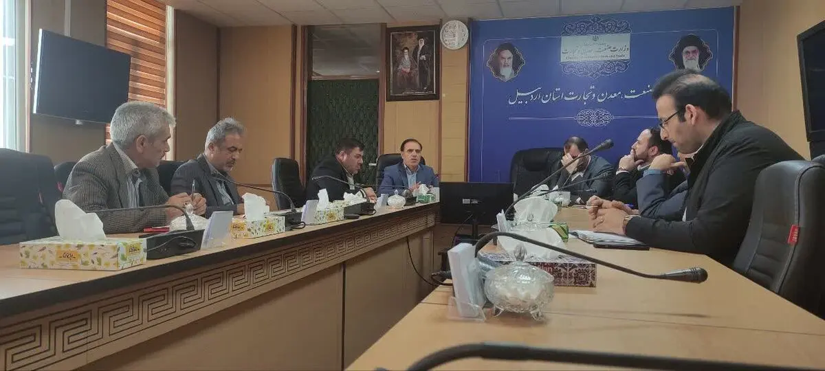 اتحادیه عطاران در جهت ارتقا سطح کیفی خدمات گام بردارند