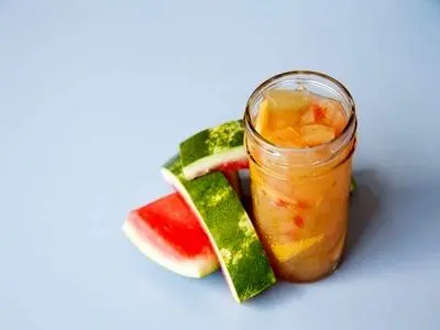 طرز تهیه مربای پوست هندوانه خوشمزه و مجلسی