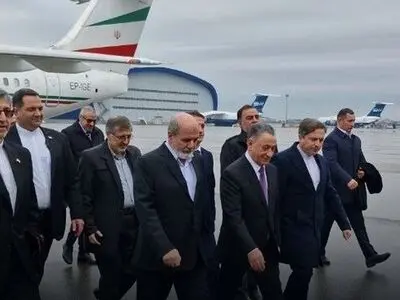 أمين المجلس الأعلى للأمن القومي الإيراني يصل إلى باكو