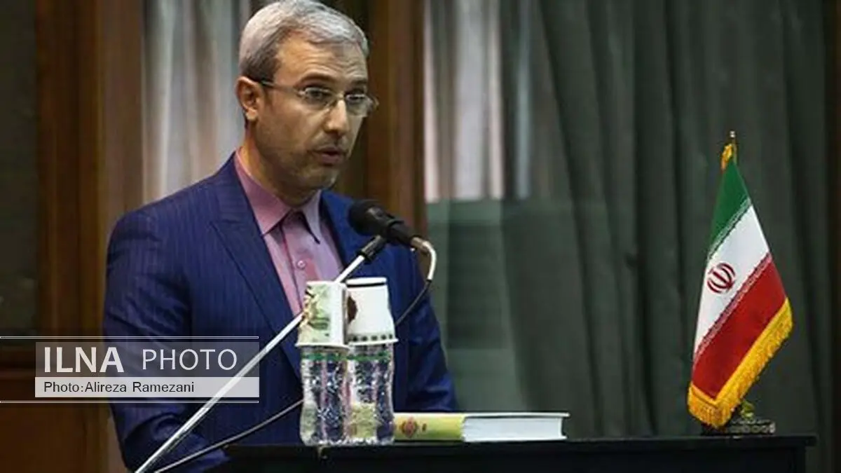 بعد چهار سال فعالیت فدراسیون در مورد عملکردمان قضاوت کنند!