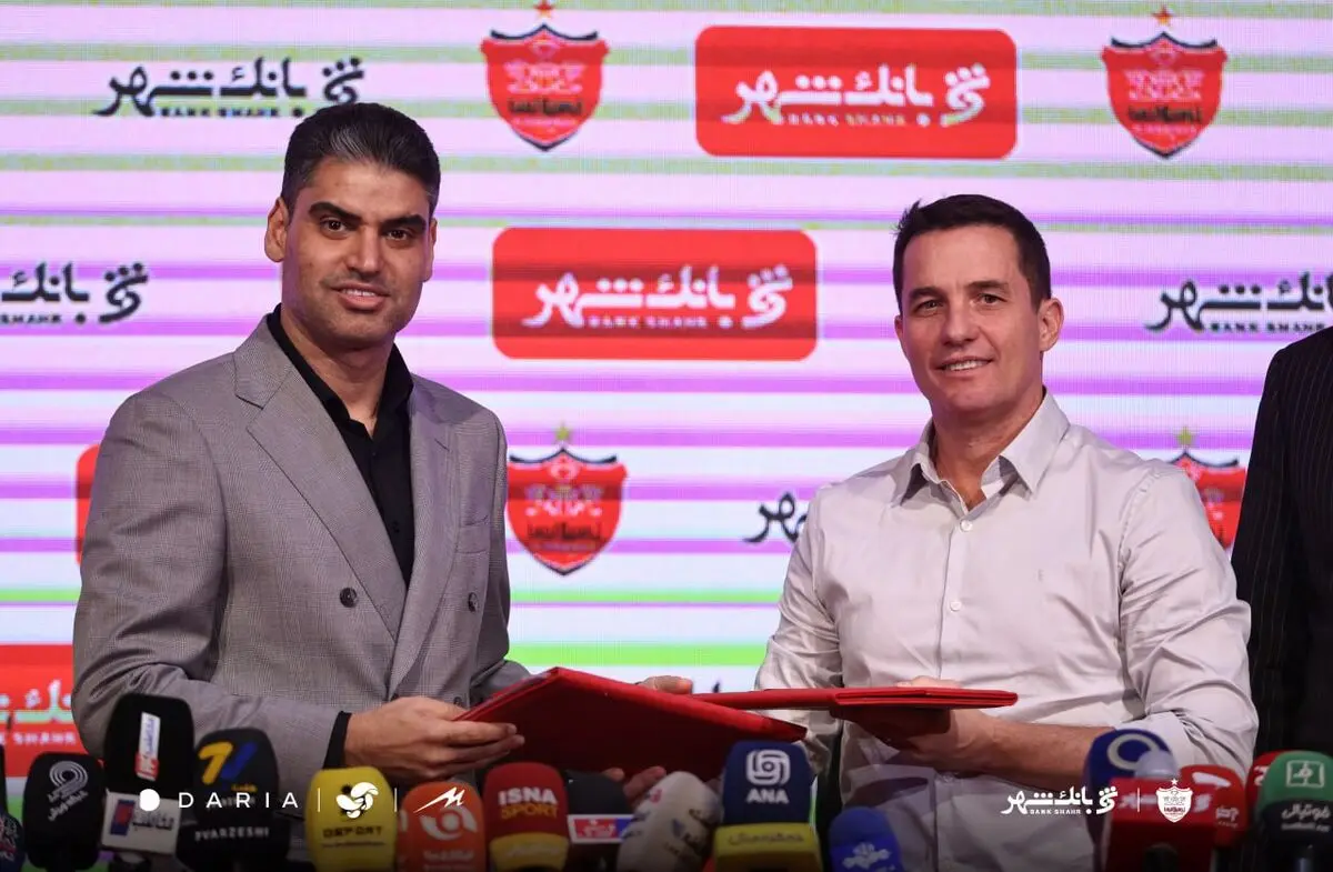 رسمی: تمدید قرارداد اوسمار با پرسپولیس