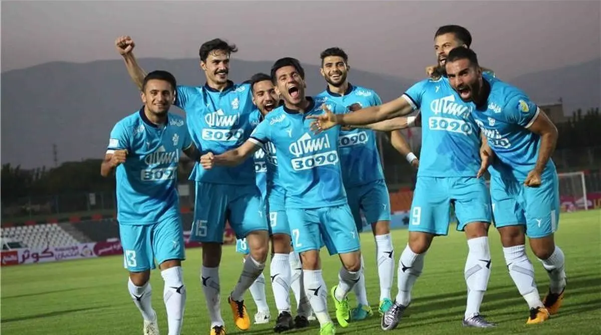 تمدید قرارداد 3 بازیکن پیکان؛ استارت برای فصل نوزدهم با فرکی