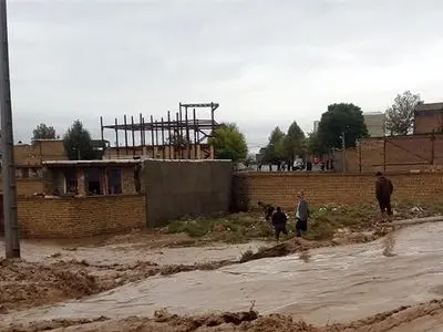 استاندار لرستان خواستار برطرفشدن مشکلات روستاهای سیلزده کوهدشت شد