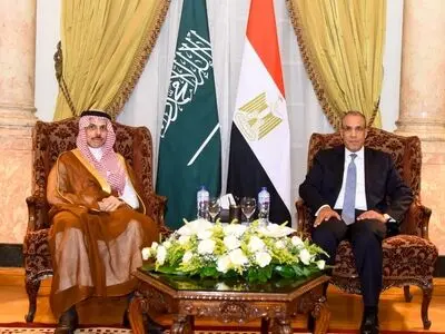 عبدالعاطی با بن فرحان دیدار کرد