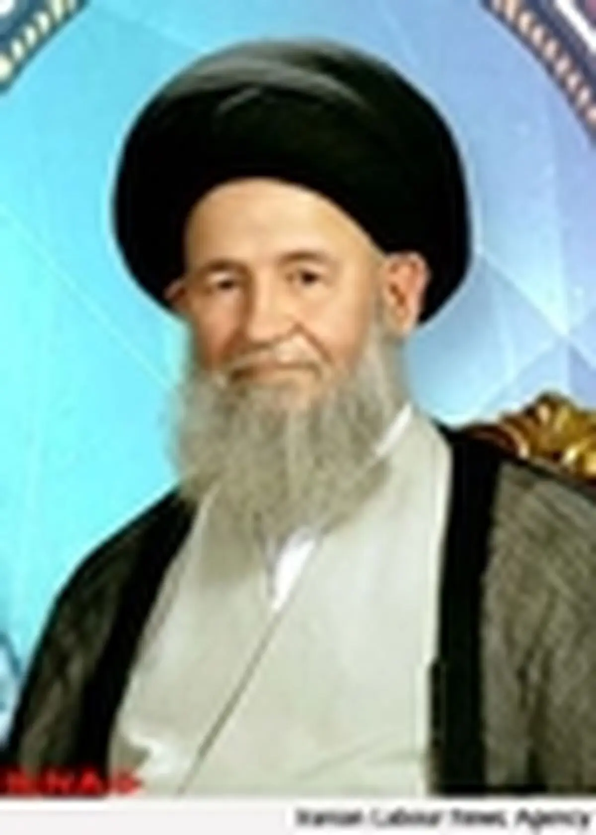 جوانان باید مراقب ظاهر آراسته دشمنان باشند