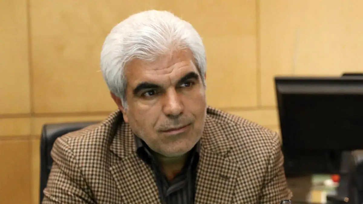 اتحاد قوای سهگانه باید بر حل مشکلات معیشتی مردم متمرکز شود