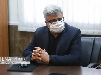 تک محصولی بودن مشهد و یزد برایشان مشکل‌ساز شد/ افزایش نرخ هتل‌ها از مهرماه/ مجوزهای فعالان گردشگری سلامت جز با مُهر وزارت گردشگری باطل است