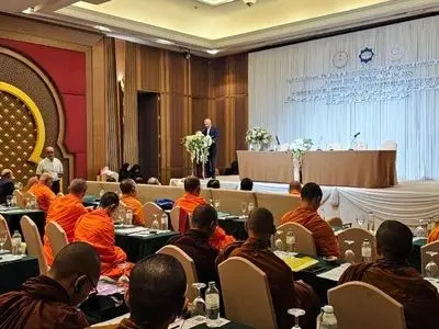 پیش‌شرط اثربخشی گفت‌وگوهای دینی، احترام و شنیدن آگاهانه است