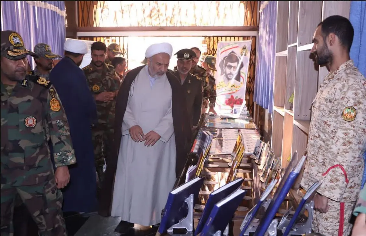 سربازان ما فقط درمیدان نظامی فعال نیستند، بلکه در عرصه علم و فرهنگ نقش آفرین هستند