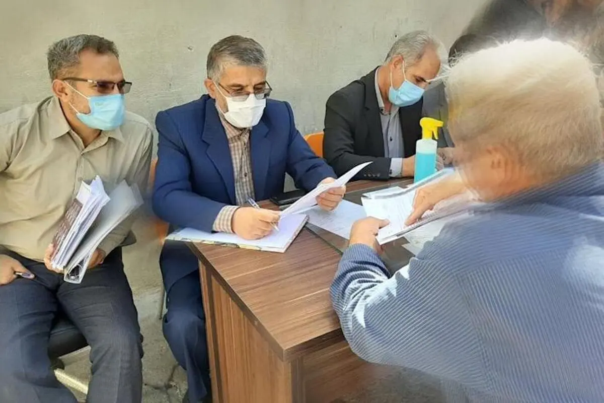 بازید دادستان همدان و هیاتی از قضات از زندان/ موافقت با تمدید مرخصی ۸۹۶ زندانی 