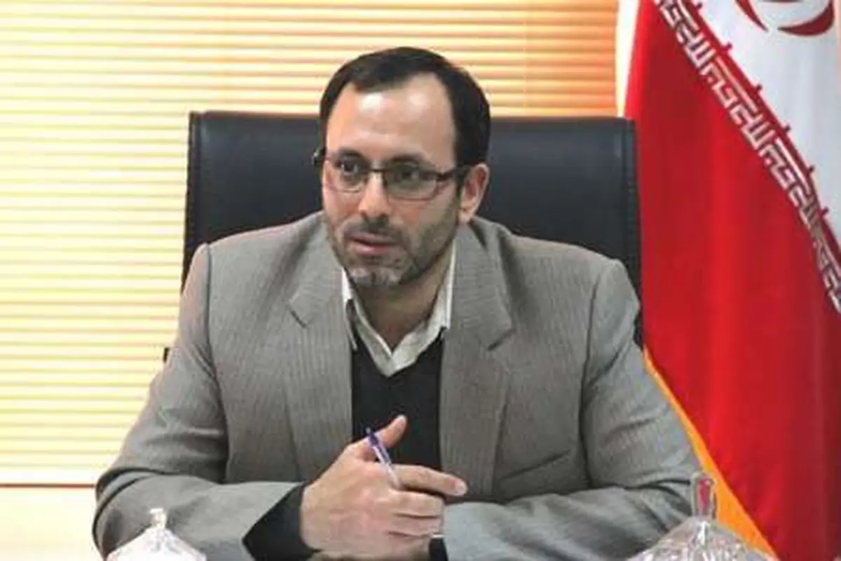 عده ای شب و روز تلاش می کنند تا نظام و دولت را ناکارآمد جلوه دهند
