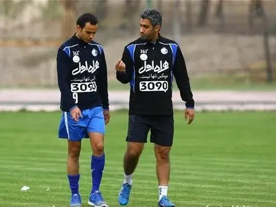 مجیدی: سرمربیگری فرهاد اتفاق مهمی در تاریخ باشگاه استقلال بود/ او برای حضور در استقلال فداکاری کرد!