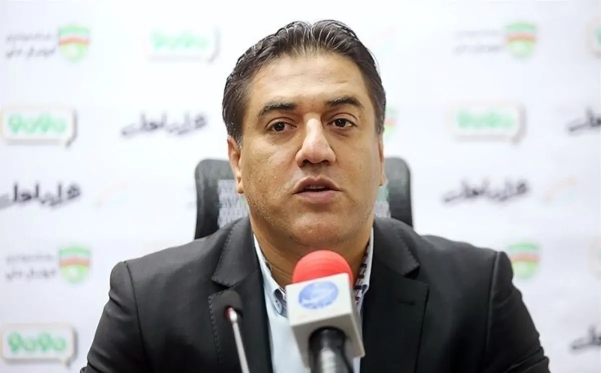 پیروانی: بازیکنان بدون هیچ چشم داشتی با غیرت تمرین و بازی می کنند