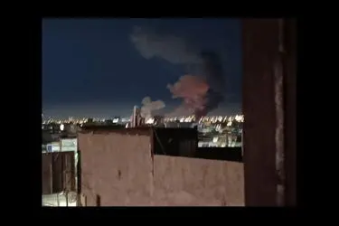 یک پرتابه دشمن به محدوده اطراف فرودگاه مشهد اصابت کرد