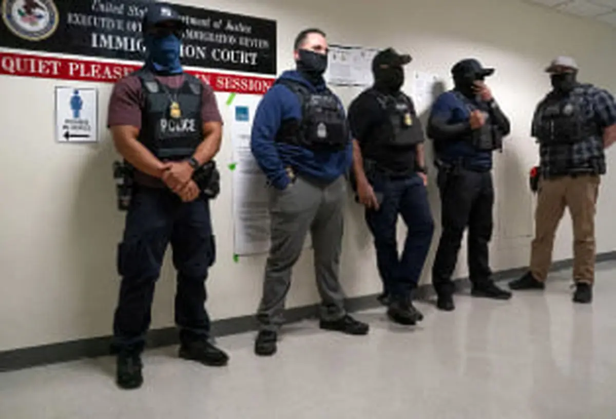 دولت ترامپ به دنبال لغو هزاران پرونده پناهندگی