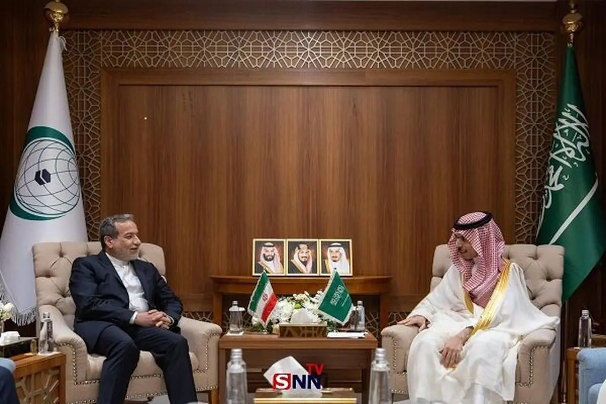 عراقجي وبن فرحان يؤكدان على تعزيز وتطوير العلاقات الإيرانية السعودية في جميع المجالات