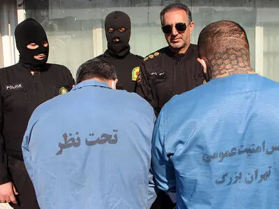 درخواست پلیس از قوه قضاییه؛ حداکثر مجازات برای مجرمان خشن در نظر گرفته شود/ شروری که دست کارگر قطع می‌کند گرسنه‌ نیست، از سرِ شکم سیری چنین جرمی را مرتکب می‌شود 