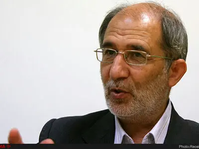 همه اقدامات ما در جنگ  مقدس و درست نبود/می‌توانستیم زودتر وارد فرایند صلح شویم