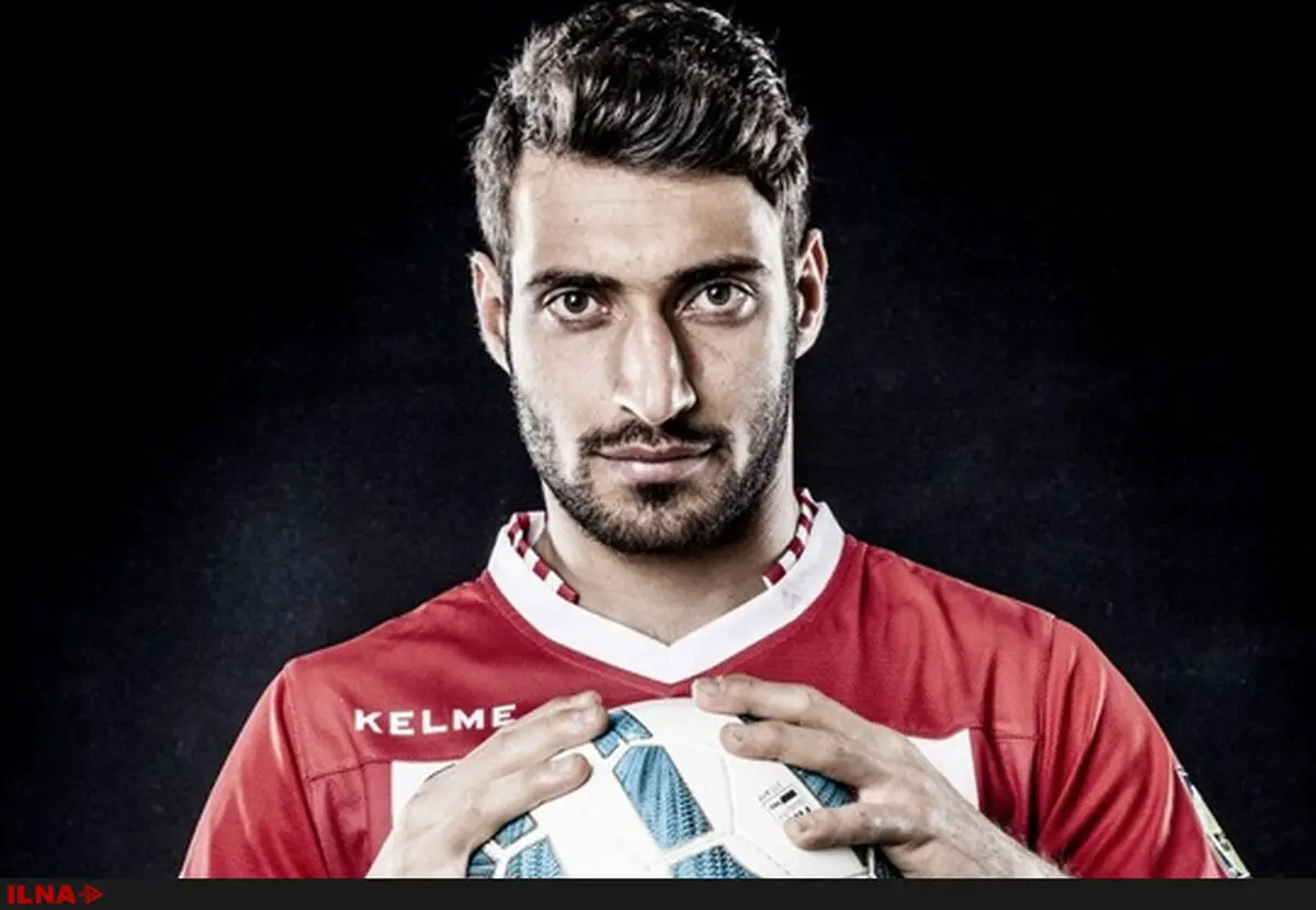 رونمایی از خرید اول پرسپولیس؛ ستاره در باشگاه +عکس