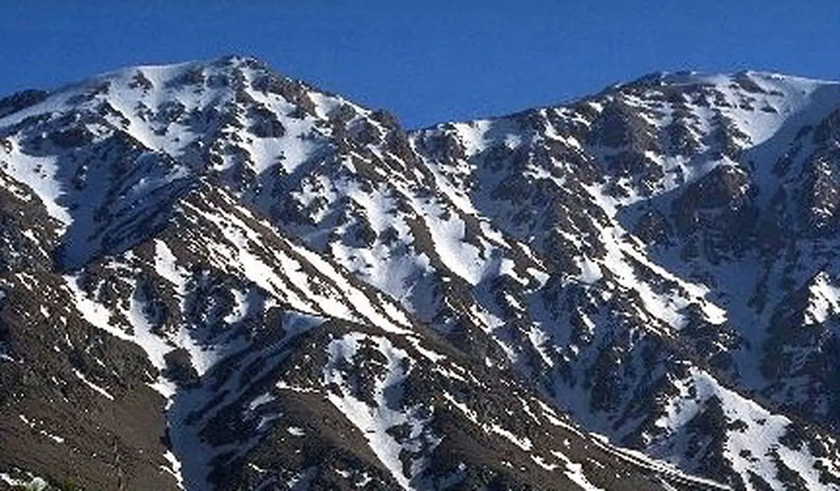 نجات ۴گردشگر مفقودشده در ارتفاعات شملق 