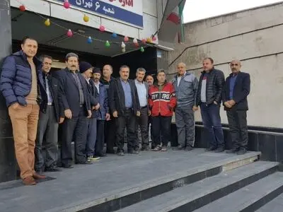 تجمع کارگران کارتن ایران مقابل شعبه ۶ تامین اجتماعی/سنگ‌اندازی در بازنشستگی سخت و زیان‌آور کارگران
