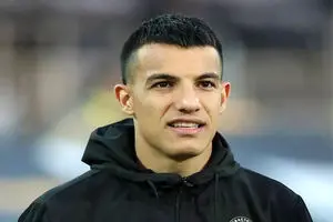 حسین‌زاده: نسبت به لباس ملی وظیفه داریم