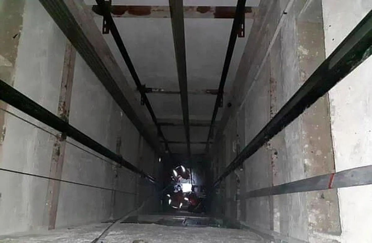 مرگ کارگر نماکار بر اثر سقوط در چاله آسانسور 