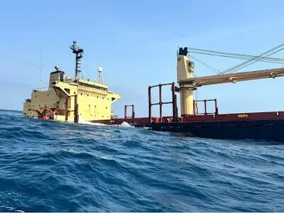 غرق شدن کشتی باری «روبیمار» در دریای سرخ