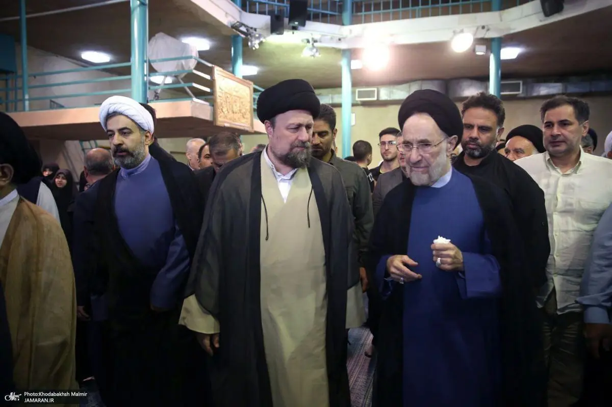 حضور خاتمی در مراسم تشییع پیکر حجت الاسلام جماعتی