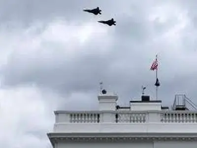 رهگیری یک هواپیما در نزدیکی اقامتگاه ترامپ