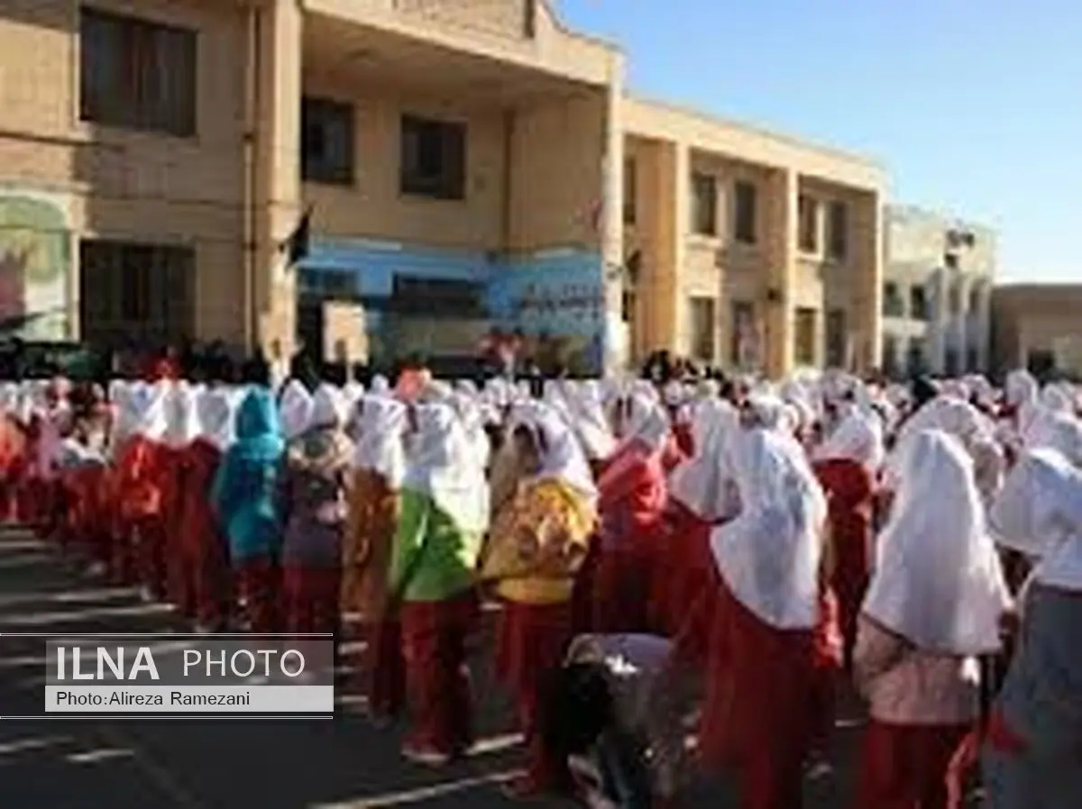 آغاز ایمن سازی 40 مدرسه حاشیه جاده‌ در چهارمحال و بختیاری