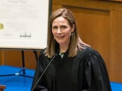 Trump plans to nominate conservative judge Amy Coney Barrett to Supreme Court