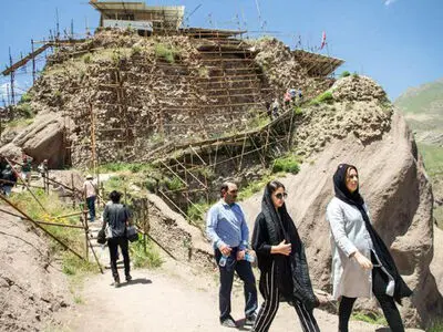 بیش از ۱۶۴ هزار نفر از جاذبه‌های گردشگری قزوین بازدید شد