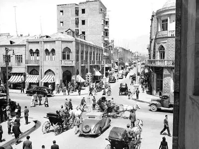 بدفوردآمریکایی در خیابان‌های دارالخلافه