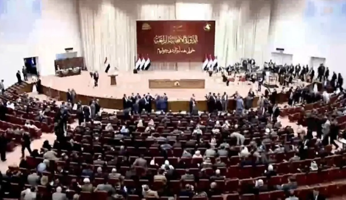 
​​​​​​​جلسة للبرلمان العراقی”لإنهاء الوجود الأمریکی”ودعوات لقطع العلاقات مع واشنطن 