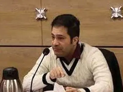  امر مطلق هگلی فروبسته نیست، بلکه گشاده به امکانات آینده است