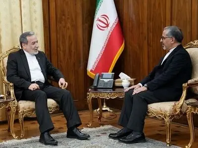 دیدار سفیر ایران در ژاپن با وزیر امور خارجه
