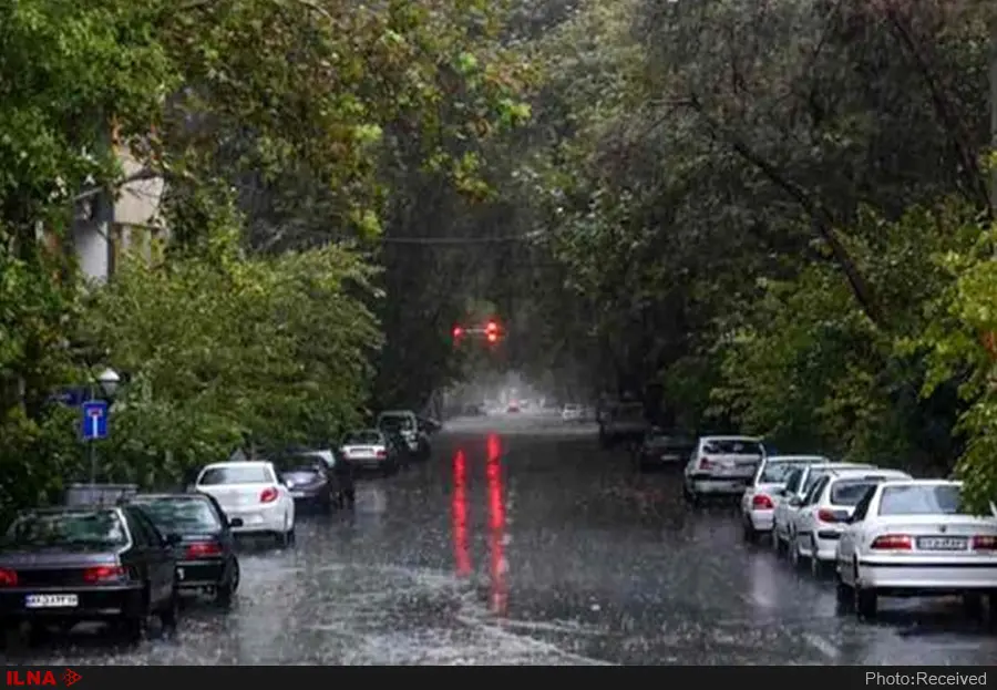 تهران آخر هفته بارانی می‌شود