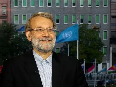 ایران و حزب الله مسوولانه در برابر تروریست‌ها ایستاده‌اند