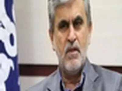 ایران قیمت فروش نفت خام خود را کاهش می‌دهد / هدف عربستان ضربه به ایران نیست