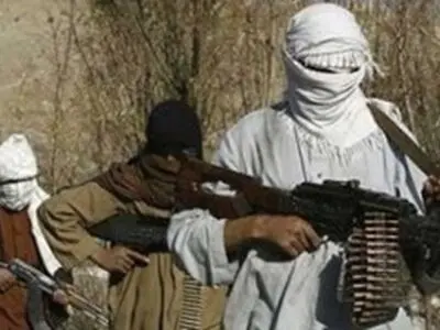 حمله افراد مسلح به اتوبوس قبطی‌های مصر