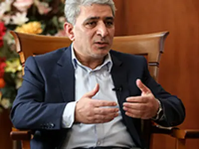 ارائه متنوع ترین خدمات «کارتی» از سوی بانک ملی ایران