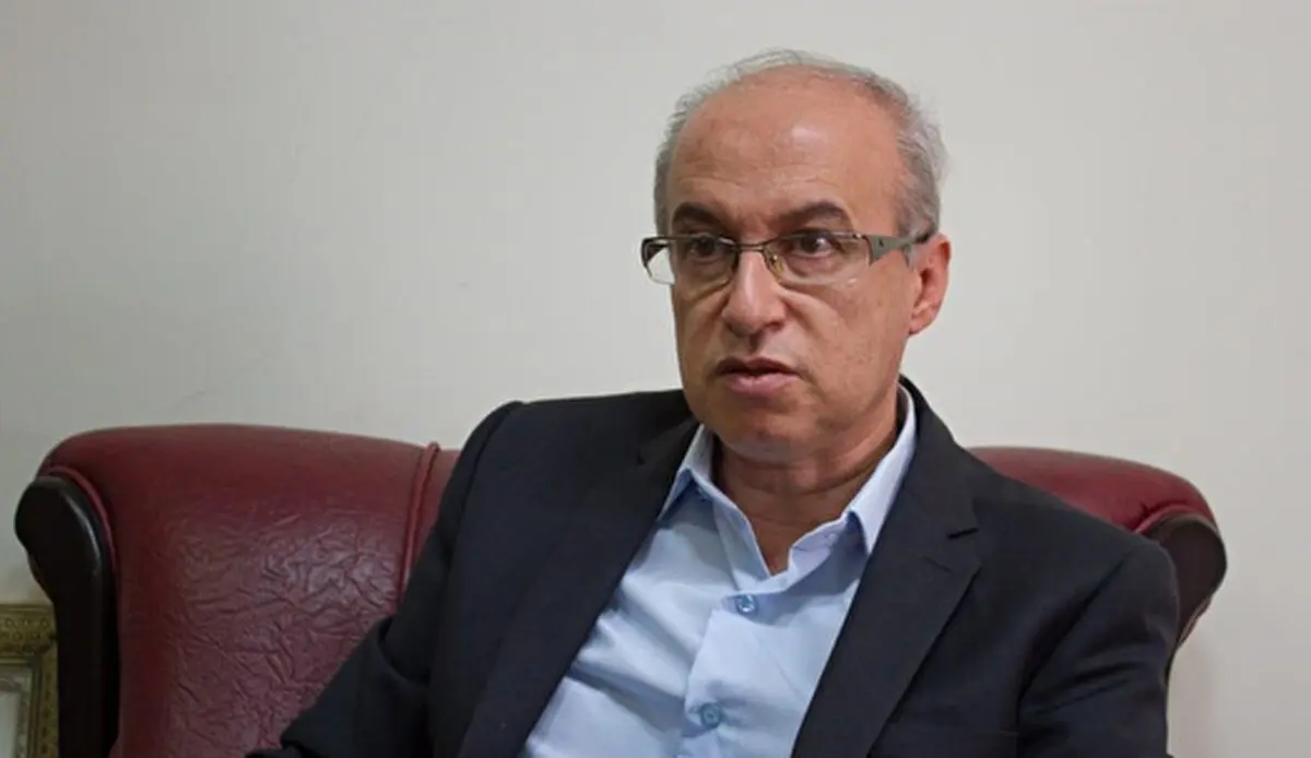 اختلاف نظر میان تصمیمات ستاد ملی مبارزه با کرونا و مجلس هر روز زیادتر می‌شود/ نمی‌دانم وزیر بهداشت از کدام ناحیه تحت فشار است