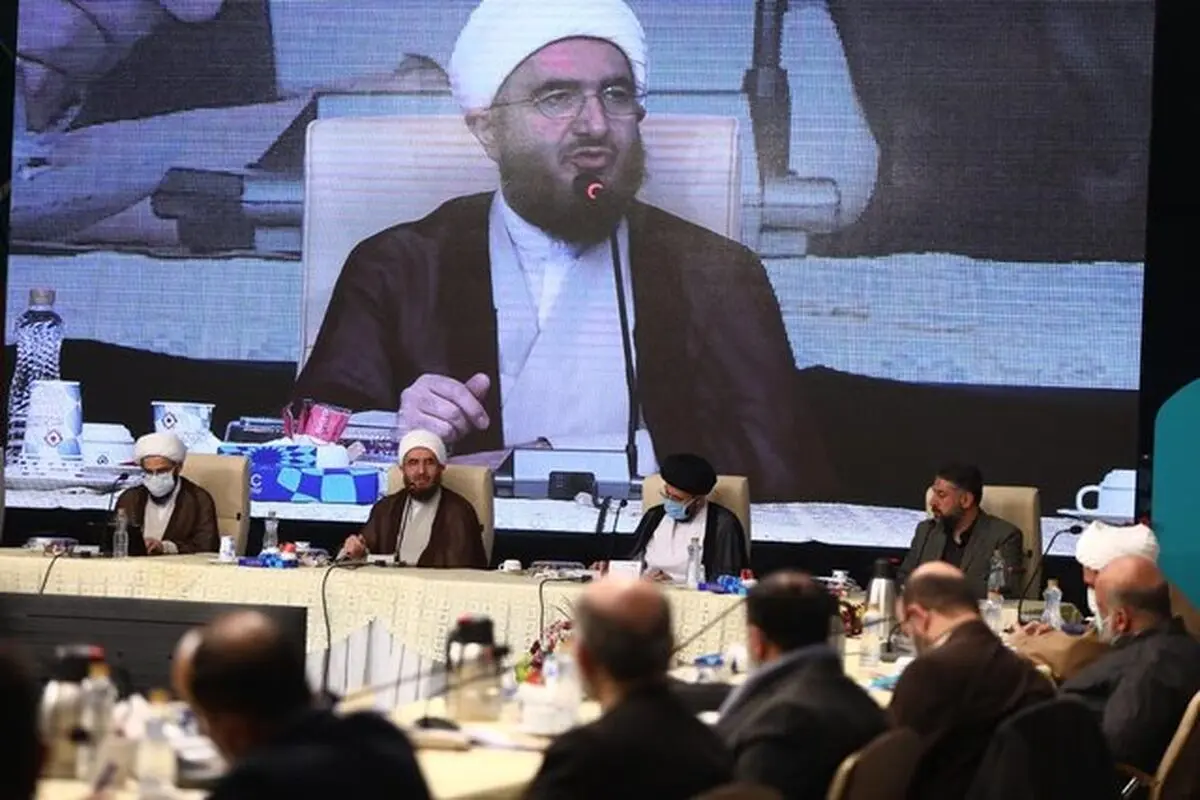 ائمه جمعه حق نماز جمعه را به درستی اَدا نکردند