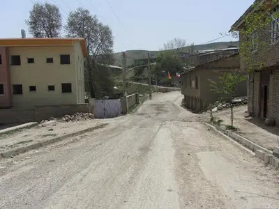 پیشرفت 94 درصدی عملیات پایدارسازی بافت قدیم روستای حسین آباد کالپوش
